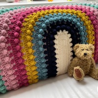 Melu Crochet:  Granny Bobblina Rainbow Blanket
